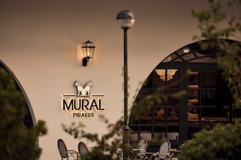 mural piraeus hotel