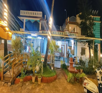 ghar mithbavkaranche