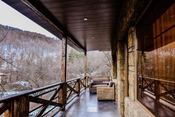 maestro rest house dilijan