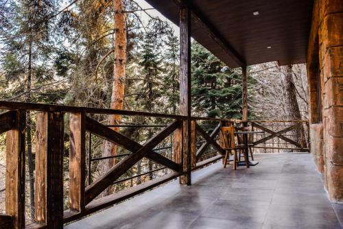 maestro rest house dilijan