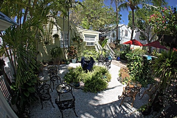 duval inn