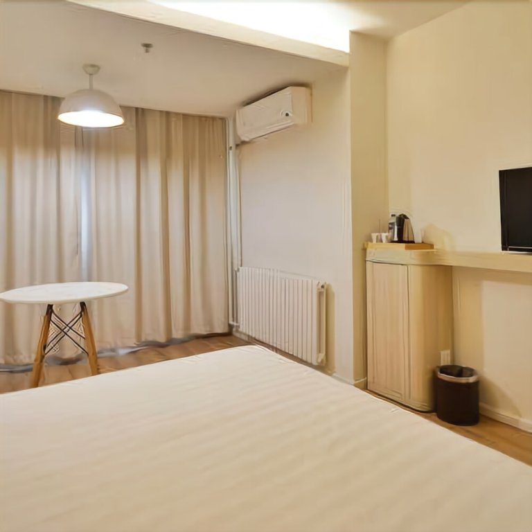 ji hotel lanzhou railway station