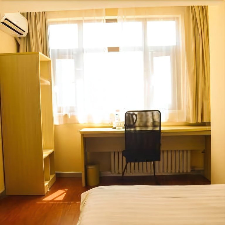 ji hotel lanzhou railway station