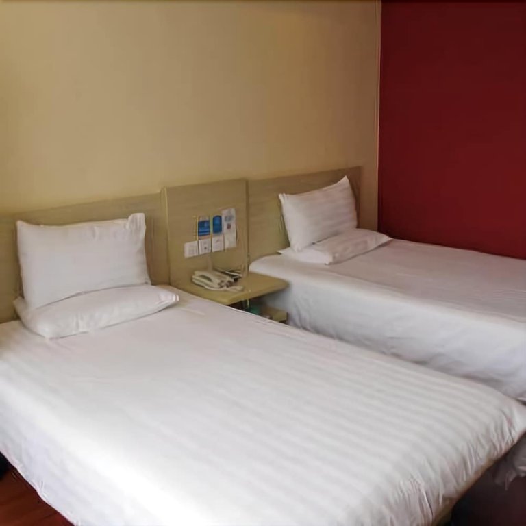 ji hotel lanzhou railway station