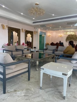 Hotel Tuli Grand Imperial,,2 star