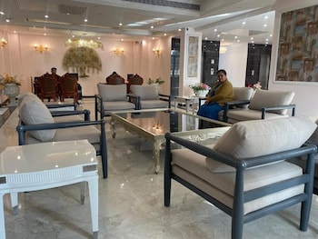 Hotel Tuli Grand Imperial,,2 star