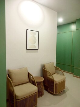 Azizi Boutique Hotel,,3 star