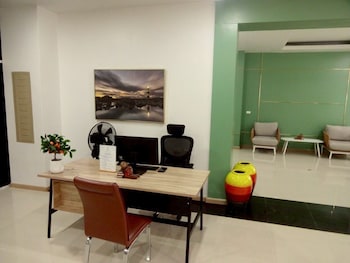 Azizi Boutique Hotel,,3 star