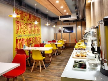 alpha by horizon hotels yerevan