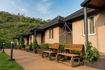 kaapivana resort