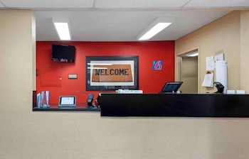 motel 6 suites rochester greece ny