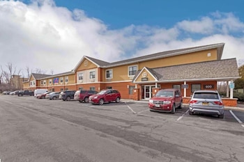 motel 6 suites rochester greece ny