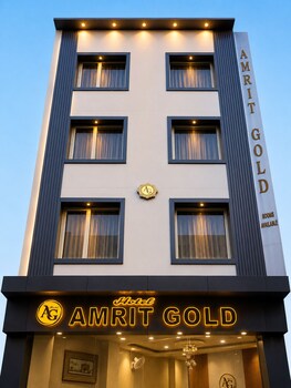 hotel amrit gold