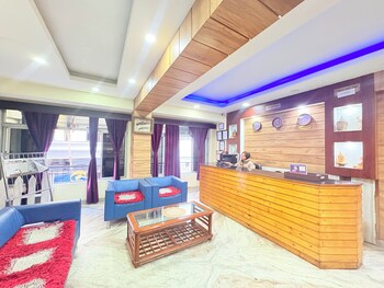 darjeeling hotel dolma golden