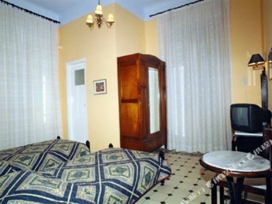 tinion urban hotel