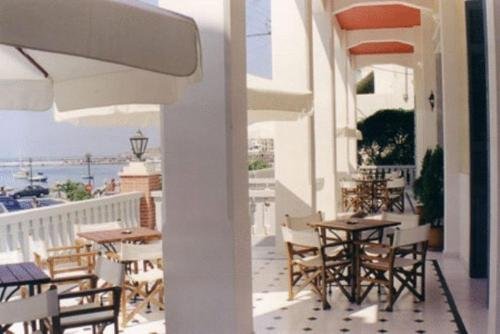 tinion urban hotel