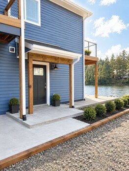 Kodiak Suites,,2 star