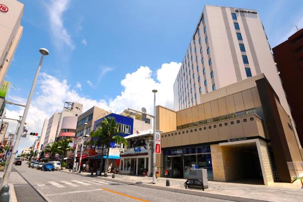 hotel gracery naha