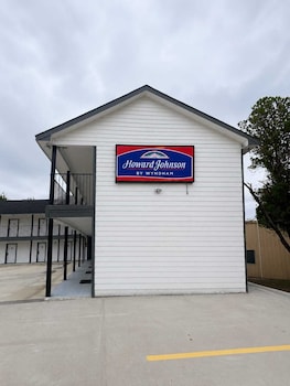 howard johnson by wyndham hillsboro tx