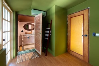 hokma boutique hotel and tropical lounge
