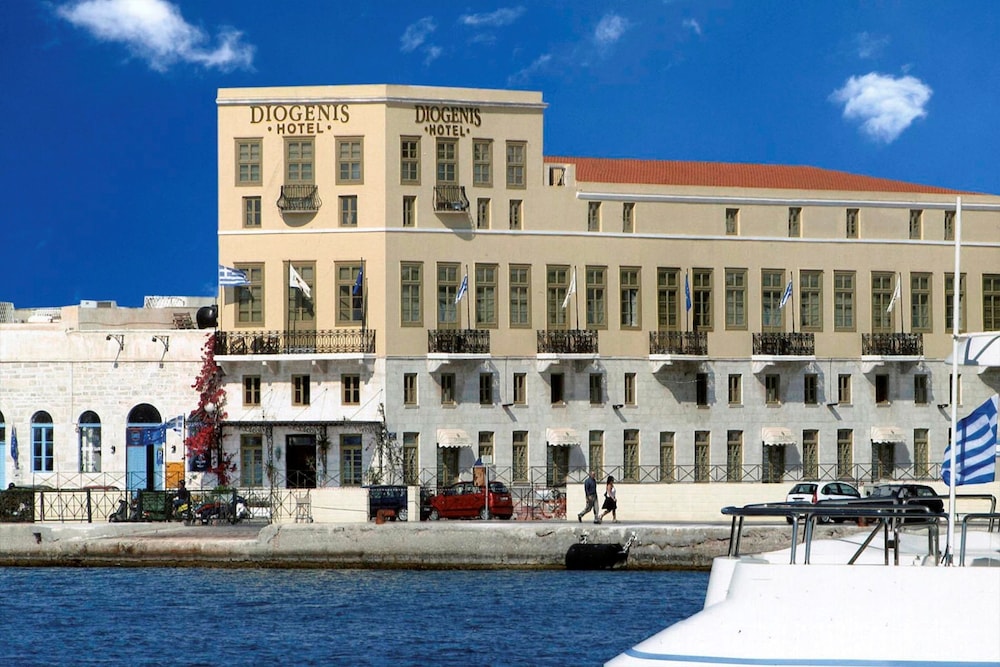 diogenis hotel