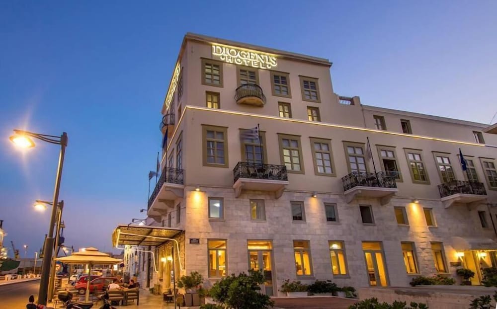 diogenis hotel