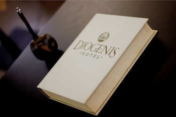 diogenis hotel