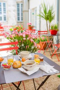 Hotel Du Port,Bordeaux>>Aujac,3 star