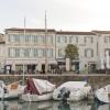 hotel du port