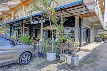 hotel o near rsud embung fatimah formerl