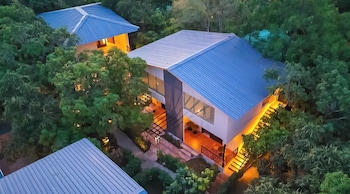 sylvaara suites by elivaas jim corbett