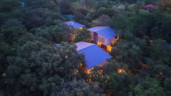 sylvaara suites by elivaas jim corbett