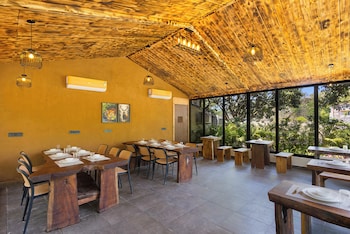 sylvaara suites by elivaas jim corbett