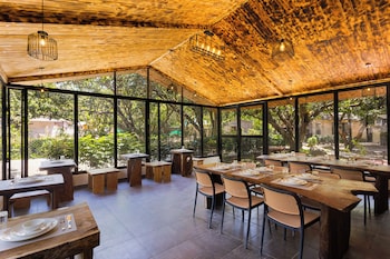 sylvaara suites by elivaas jim corbett