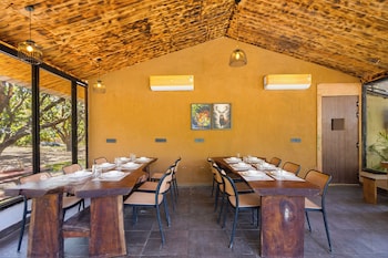 sylvaara suites by elivaas jim corbett