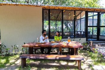 sylvaara suites by elivaas jim corbett