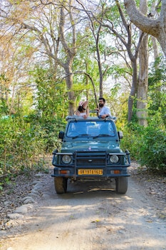 sylvaara suites by elivaas jim corbett
