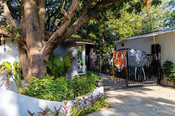 sylvaara suites by elivaas jim corbett