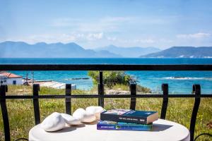 Ulrika Hotel,Aegina Town>>Aegina,1 star