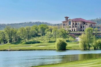 canbeauty golf resort and spa weihai