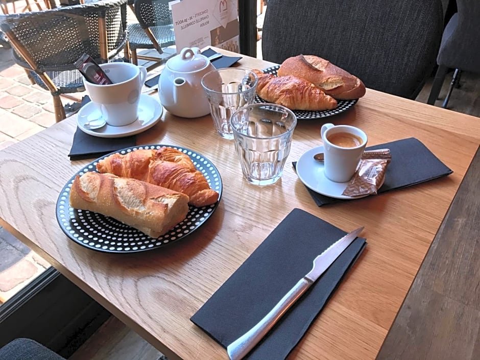 hotel bar brasserie les inities
