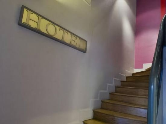 hotel bar brasserie les inities
