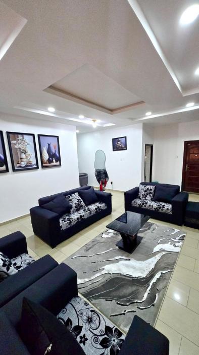 urban gated city suites