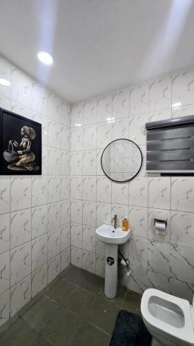 urban gated city suites