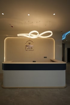 hotel modern sarai