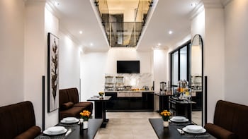 regent heights hotel