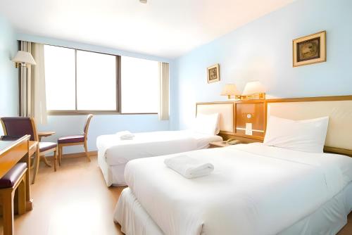 wish inn chidlom