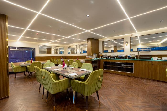 the lohias premium delhi igi airport
