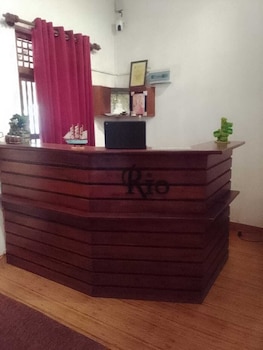 rio lake hotel sigiriya