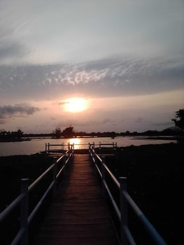rio lake hotel sigiriya